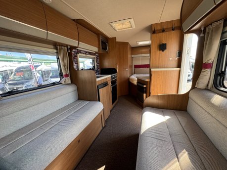 Auto-Trail Imala 715 18
