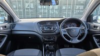 Hyundai i20 1.4 SE Hatchback 5dr Petrol Auto Euro 6 (100 ps) 17