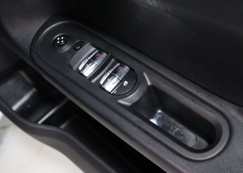 Mini Countryman 1.5 Countryman Cooper Classic Auto 5dr 30