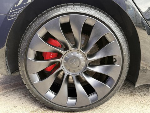 Tesla Model 3 (Dual Motor) Performance Saloon 4dr Electric Auto 4WDE (Performance Upgrade 15