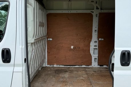 Peugeot Boxer BLUEHDI 435 L4H2 PROFESSIONAL P/V 35