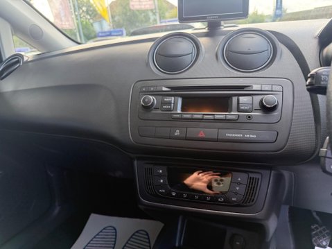 SEAT Ibiza 1.4 TSI ACT FR Edition Sport Coupe Euro 5 (s/s) 3dr 25