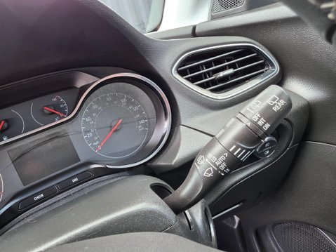 Vauxhall Grandland X 1.5 Turbo D BlueInjection Sport Nav Euro 6 (s/s) 5dr 14