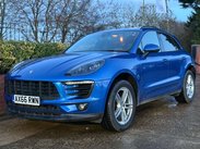 Porsche Macan 2.0 Macan Semi-Auto 4WD 5dr 32