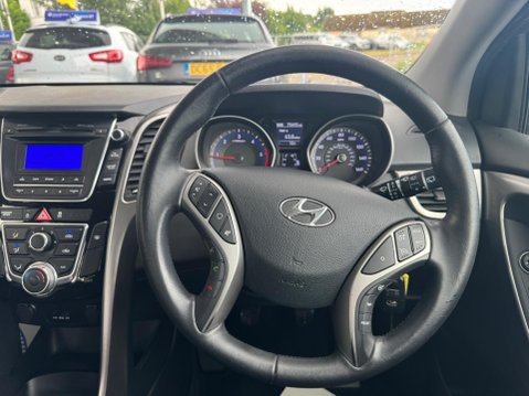 Hyundai i30 1.6 CRDi Blue Drive Active Euro 5 (s/s) 5dr 20
