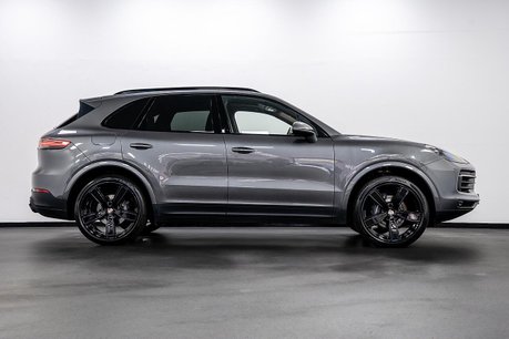 Porsche Cayenne 3.0T V6 SUV 5dr Petrol TiptronicS 4WD Euro 6 (s/s) (340 ps) 31