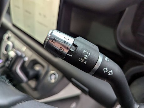 Land Rover Defender 2.0 Defender X-Dynamic HSE PHEV Auto 4WD 5dr 70