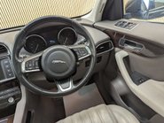Jaguar F-Pace 2.0 F-PACE Portfolio AWD D Auto 4WD 5dr 54