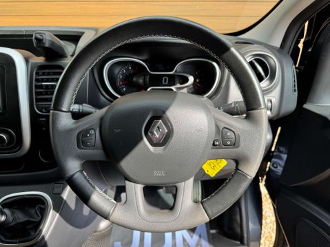 Renault Trafic 2.0 Trafic LL30 Black Edition Energy dCi 28