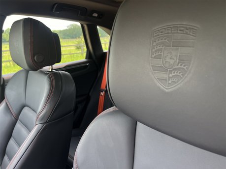 Porsche Macan S PDK 40