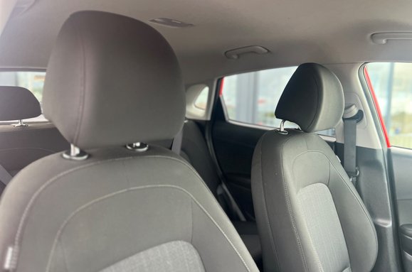 Hyundai KONA T-GDI PREMIUM MHEV 16