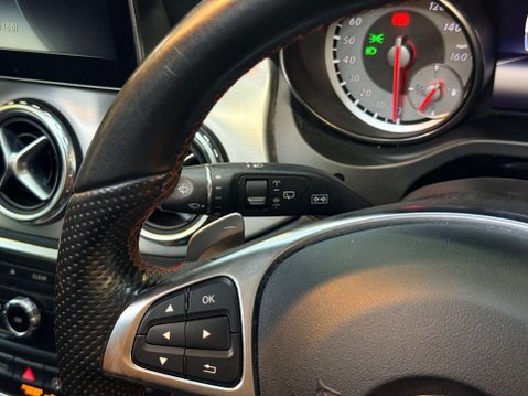 Mercedes-Benz GLA 2.1 GLA 220 D 4Matic AMG Line Premium+ Auto 4WD 5dr 34