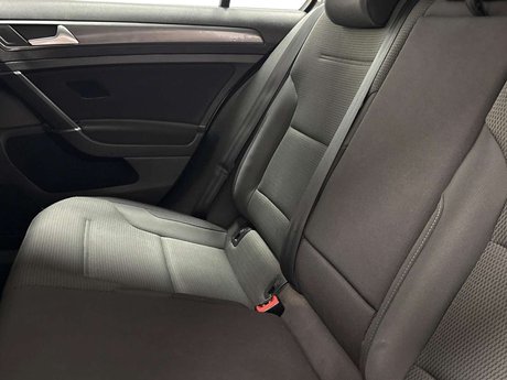 Volkswagen Golf e-Golf 5dr 7
