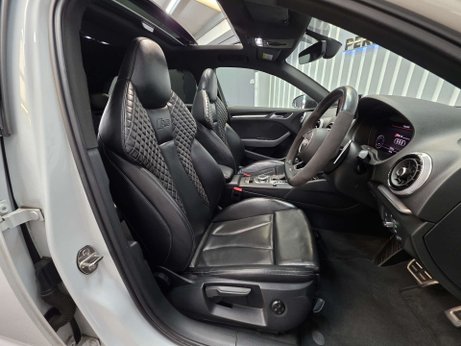 Audi RS3 2.5 TFSI Sportback 5dr Petrol S Tronic quattro Euro 6 (s/s) (400 ps) 3