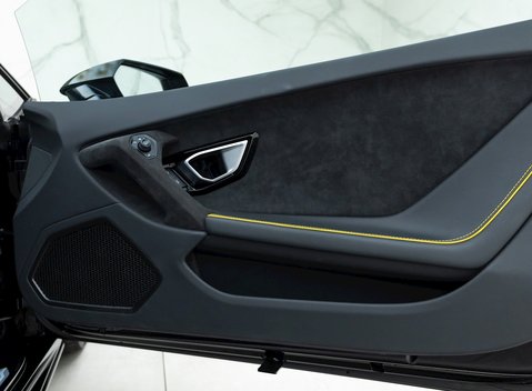 Lamborghini Huracan LP640-2 Tecnica 15