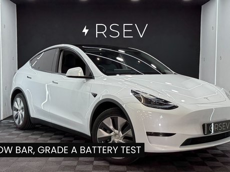 Tesla Model Y LONG RANGE AWD TOW BAR One Owner GROK AI Adaptive LEDs Pano Roof VAT Q
