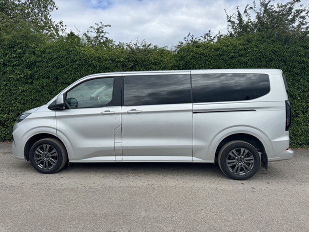Ford Tourneo Custom Titanium Luxe | 9 Seater | L2 LWB | 320 | Euro 6 | £29083 + VAT 31