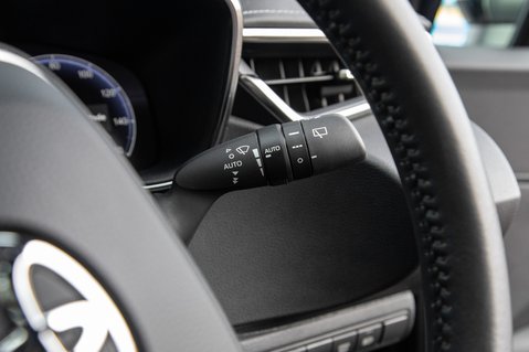 Toyota Corolla EXCEL 18