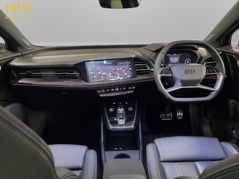 Audi Q4 45 Black Edition SUV 5dr Electric Auto 82kWh (286 ps) 2 Owners - Sat Nav- A 19