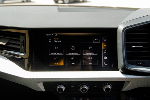 Audi A1 SPORTBACK TFSI S LINE 23