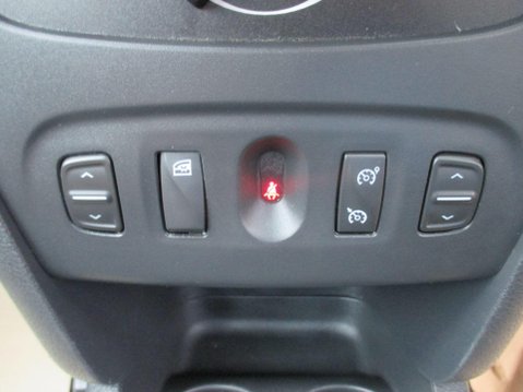 Dacia Sandero Stepway 0.9 TCe Comfort Euro 6 (s/s) 5dr 35