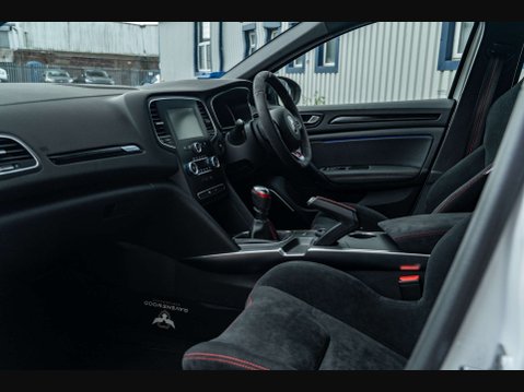 Renault Megane 1.8 Megane RS Trophy-R TCe 5dr 10