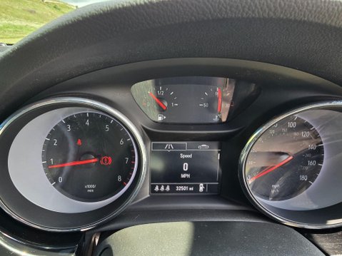Vauxhall Astra 1.4i Turbo SRi Euro 6 5dr 35