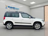 Skoda Yeti 2.0 TDI Elegance Outdoor DSG 4WD Euro 5 5dr 3