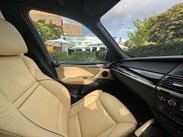 BMW X5 M 4.4i V8 Steptronic xDrive Euro 5 5dr 24