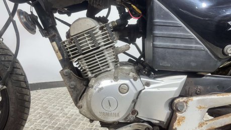 Yamaha YBR 125 2007 12K RUNNING PROJECT BIKE SPARES OR REPAIR LEARNER BIKE 125CC 10