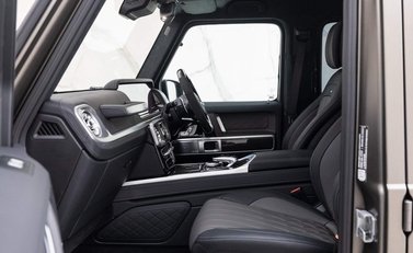 Mercedes-Benz G Series AMG G 63 4MATIC 11