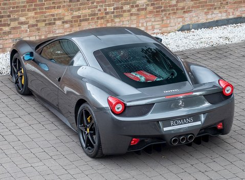 Ferrari 458 Italia 9