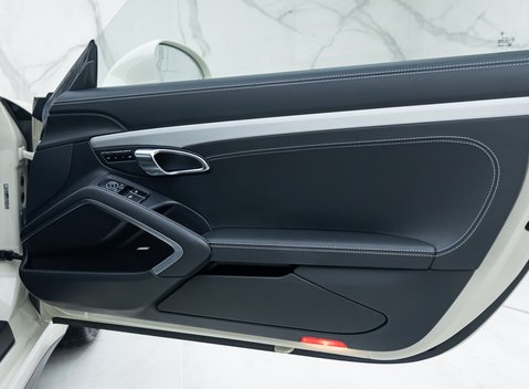 Porsche 911 50TH ANNIVERSARY EDITION 26