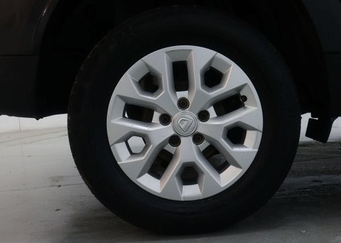 Dacia Duster 1.3 Duster Comfort TCe 4x2 Auto 5dr 14