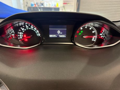 Peugeot 308 1.2 PureTech GT Line Euro 6 (s/s) 5dr 31