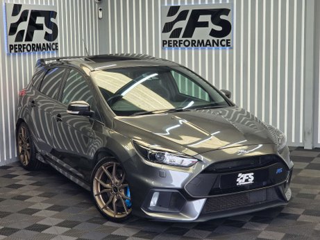 Ford Focus 2.3T EcoBoost RS Hatchback 5dr Petrol Manual AWD Euro 6 (s/s) (350 ps) 38