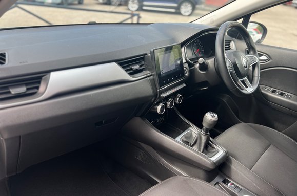 Renault Captur ICONIC 1.0 TCE 27