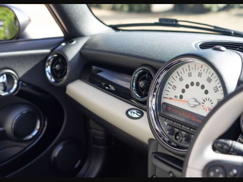 Mini Convertible 1.6 Cooper S 2dr 28