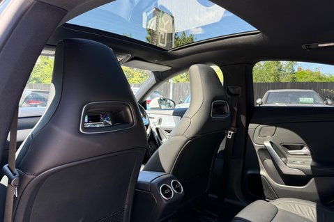 Mercedes-Benz CLA Class CLA 220 D AMG LINE PREMIUM PLUS - PANORAMIC ROOF 30