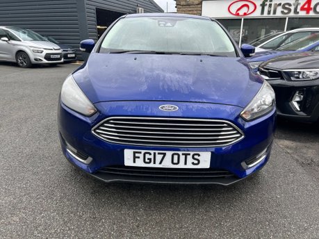 Ford Focus TITANIUM 2