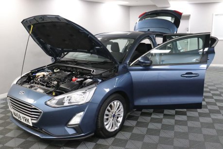 Ford Focus TITANIUM 15