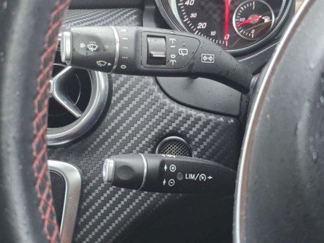 Mercedes-Benz A Class 2.1 A200d AMG Line (Premium) Hatchback 5dr Diesel 7G-DCT Euro 6 (s/s) (136  32