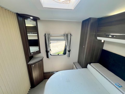 Elddis Affinity  550 23