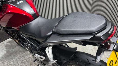 Honda CB 2024 ONLY 3K EXCELLENT CONDITION WARRANTY 125CC 32