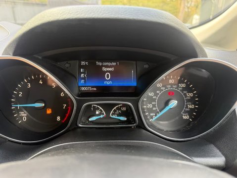 Ford C-Max 1.0T EcoBoost Titanium MPV 5dr Petrol Manual Euro 6 (s/s) (125 ps) 24