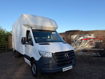 Mercedes-Benz Sprinter 2.0 315 CDI Progressive RWD L3 Euro 6 (s/s) 2dr
