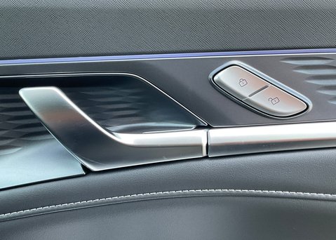 MG MGS9 1.5 T-GDI PREMIUM PHEV AWD 19