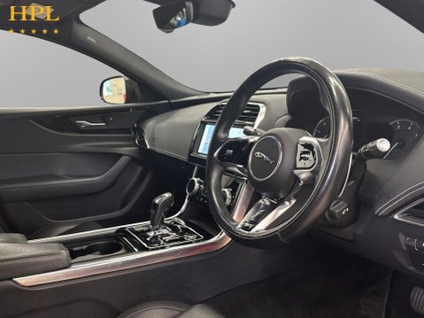 Jaguar XE 2.0 P250i R-Dynamic Black Saloon 4dr Petrol Auto Euro 6 (s/s) (250 ps) 12