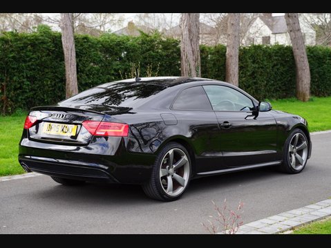 Audi A5 2.0 TDI Black Edition Plus quattro Euro 6 (s/s) 2dr 14