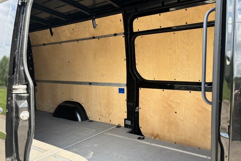 Mercedes-Benz Sprinter 319 V6 Cdi Lwb Hr Panel Van - Twin Side Doors / Air Con / Rear Camera 12